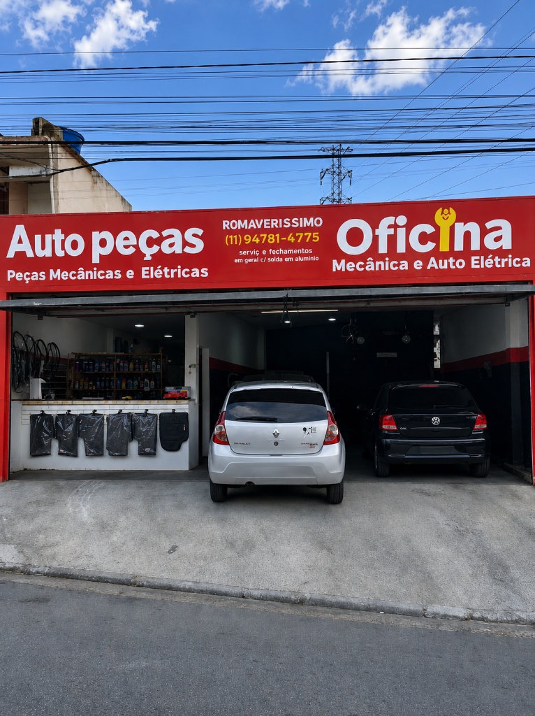 Fachada real da Romaverissimo Oficina Mecânica, Auto Elétrico e Autopeças em Cotia